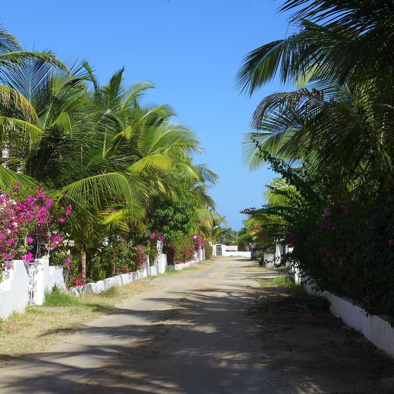 Downtown Malindi Apartment Exteriör bild